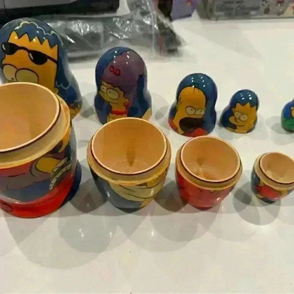 The SIMPSONS nesting Russian dolls bought in Russia years ago - selling as is - Picture 3 of 7